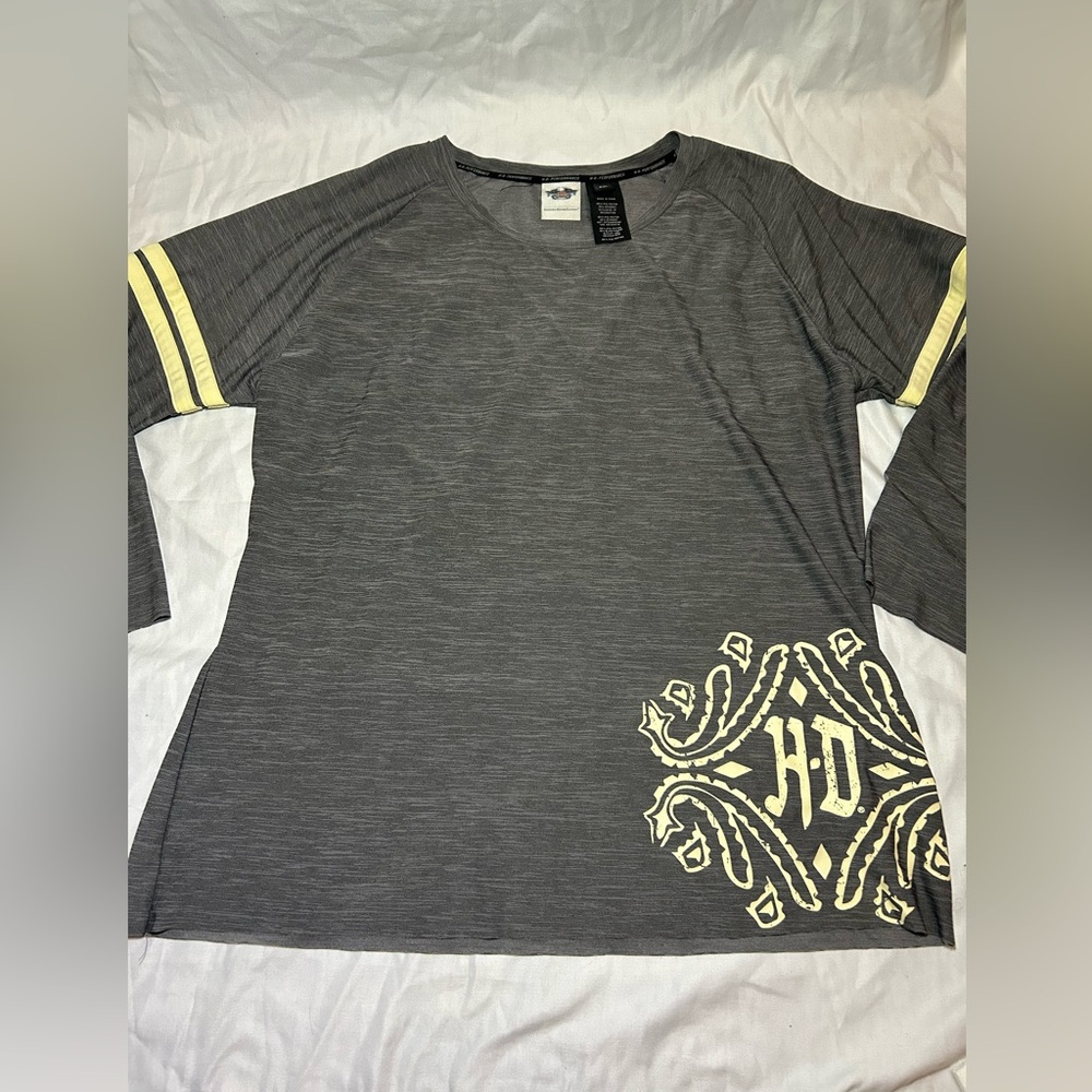 Harley Davidson Gray Long Sleeve Shirt Women